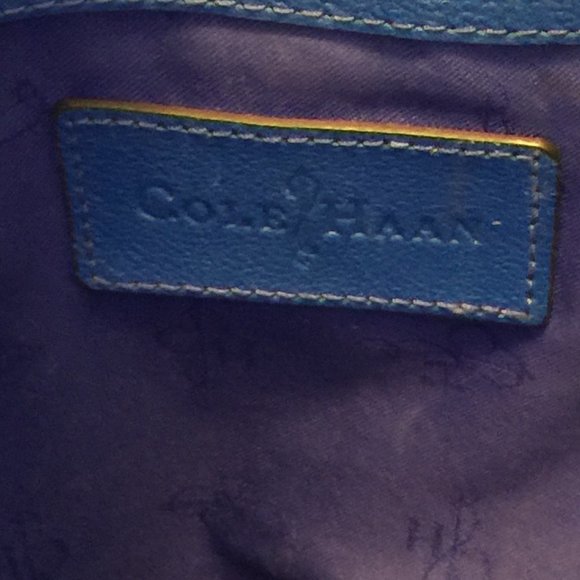 COLE HAAN LARGE SHOULDER BAG - Picture 4 of 5